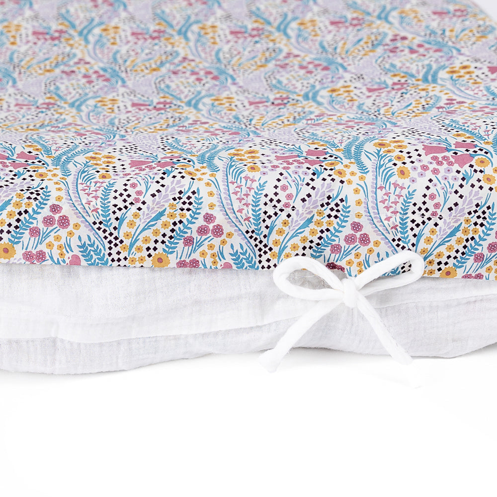 Bell and White Reversible Duvet Cover
