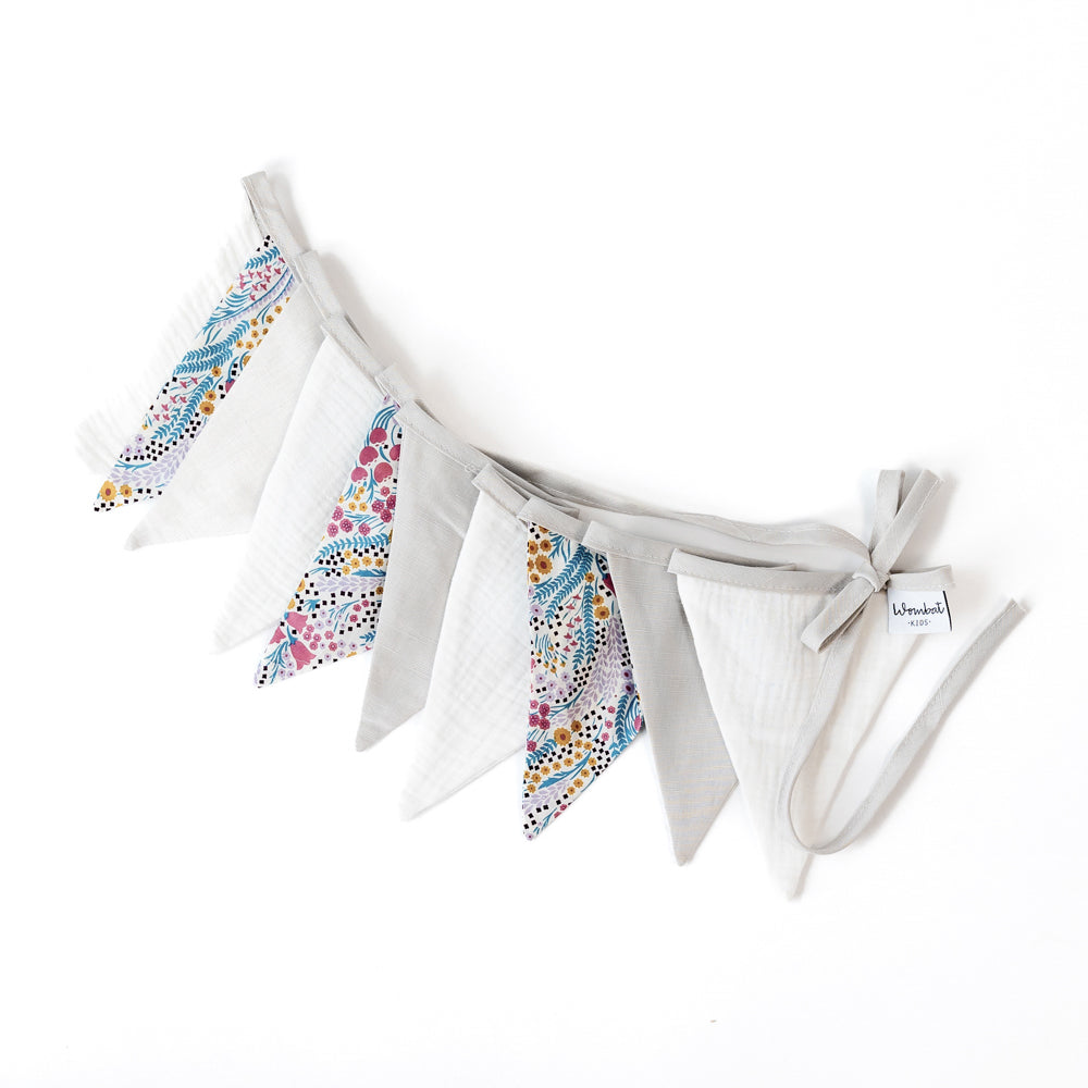 Bell Collection Garland