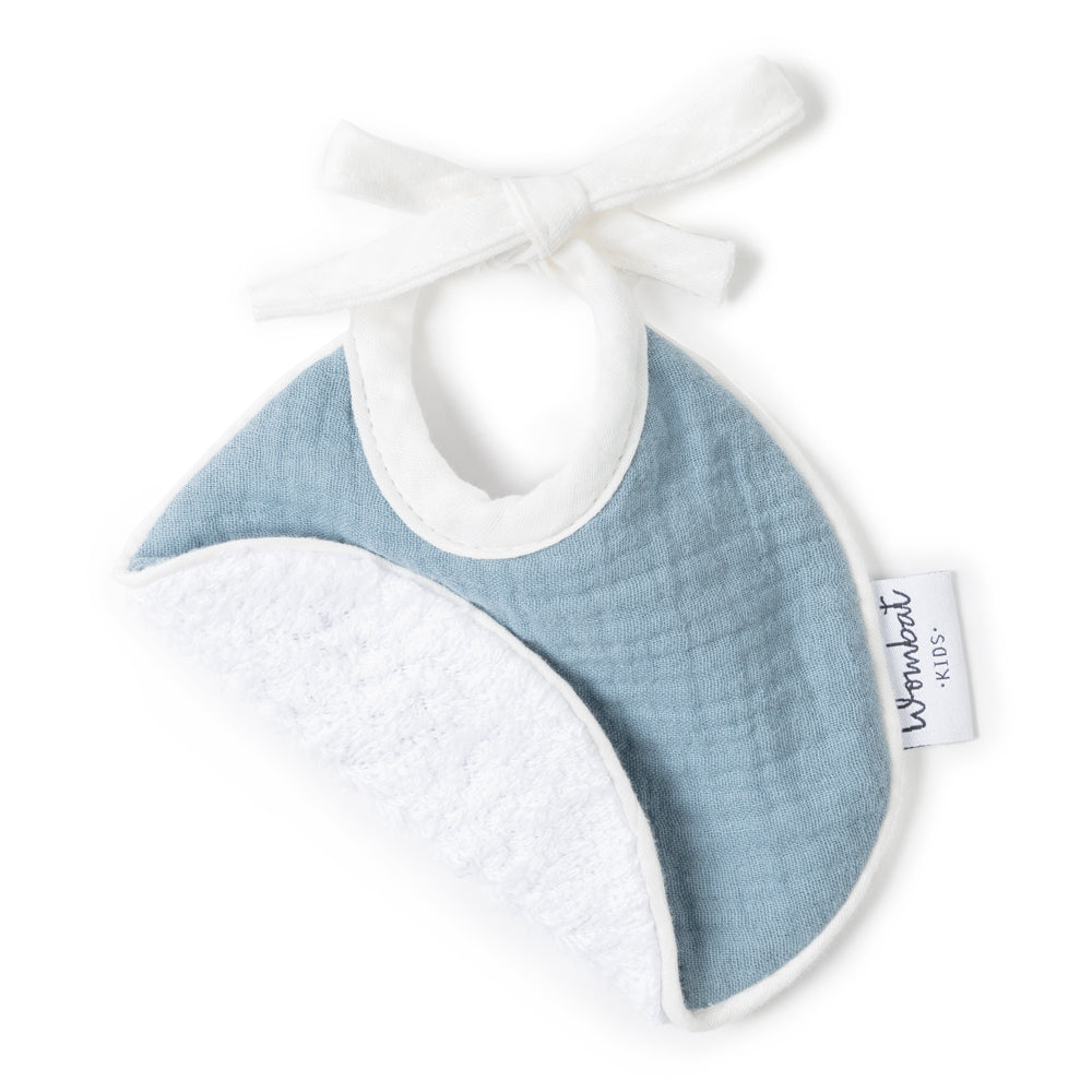 Small Blue Storm Babero