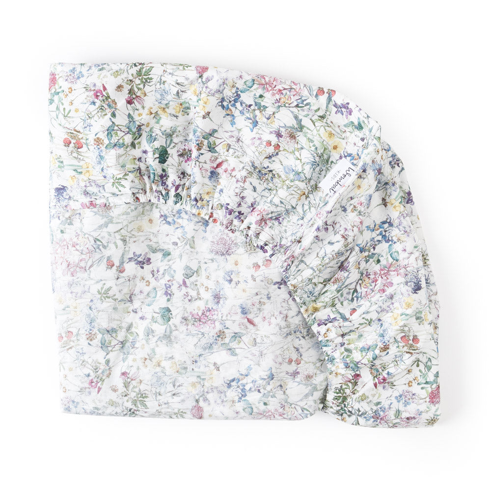 Fitted sheet for crib and moses basket in Secret Garden - Liberty Fabric