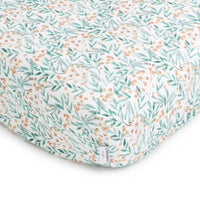 Low adjustable sheet for crib and Moses Natura